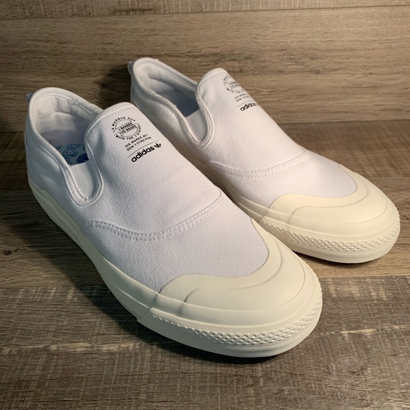 adidas slip ons white